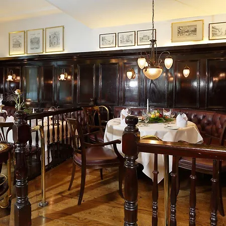 מלון Gebhards 4*